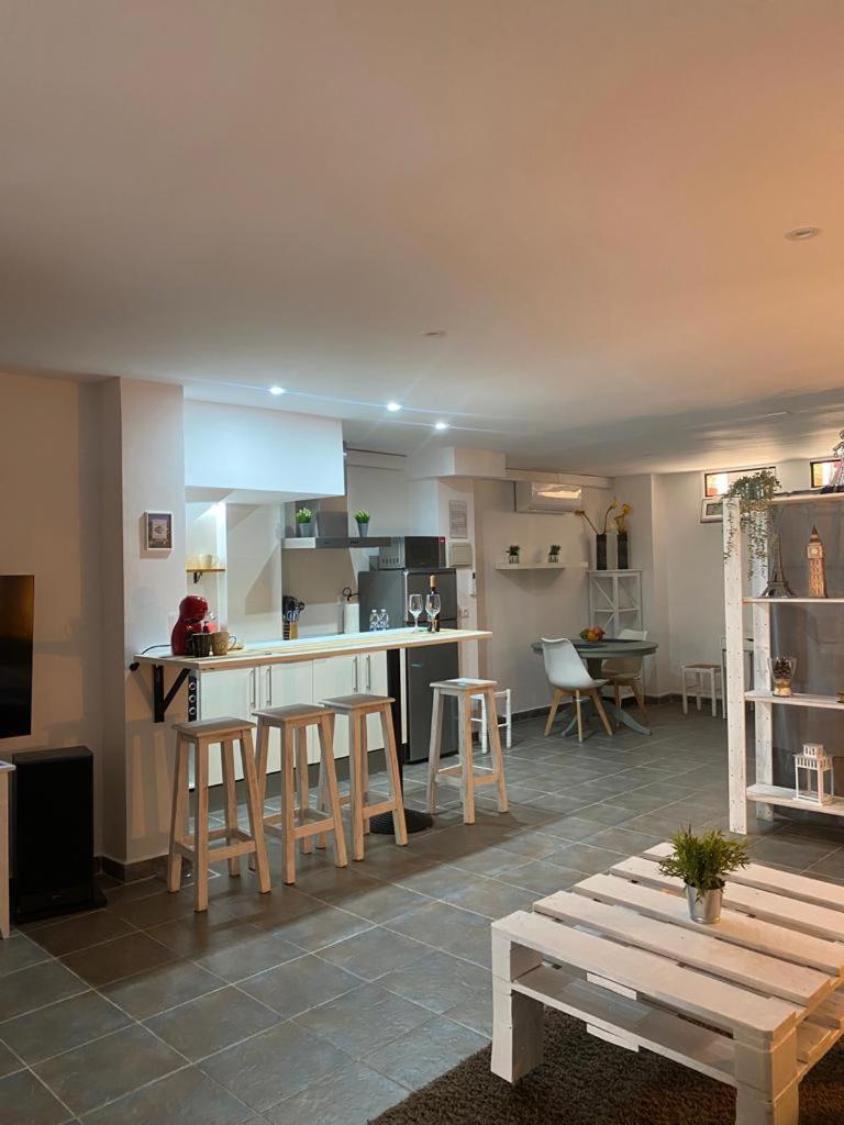 Acogedor Apartamento Loft Alhaurín de la Torre Exteriör bild